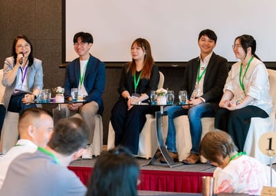 Photo-of-panel-with-helen[1]